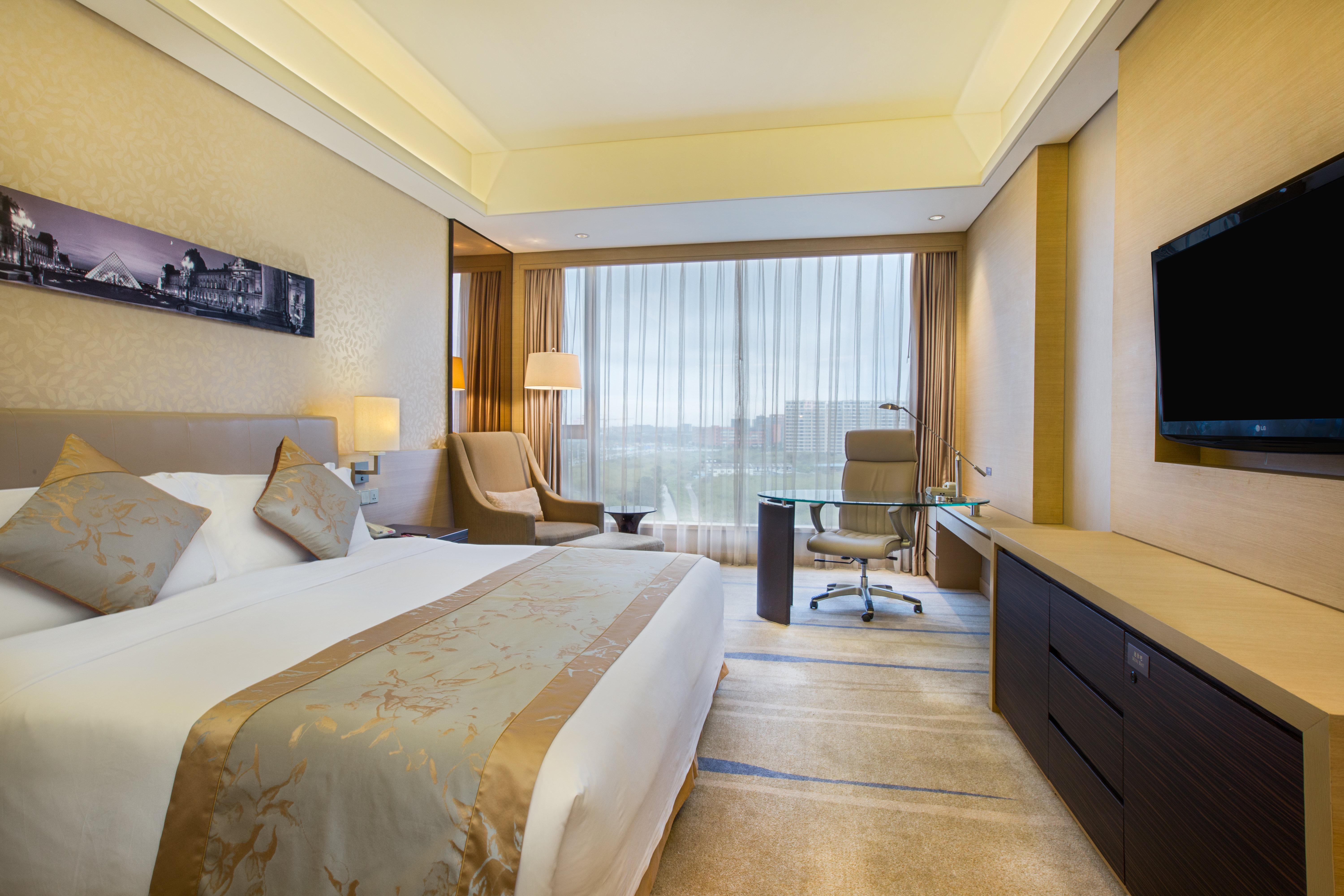 Crowne Plaza Guangzhou Huadu By Ihg - Free Shuttle Bus Between Hotel To Exhibition Center During Canton Fair Экстерьер фото
